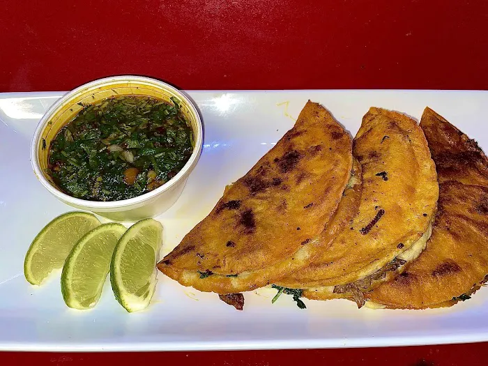 Pachucos Taqueria Picture 10