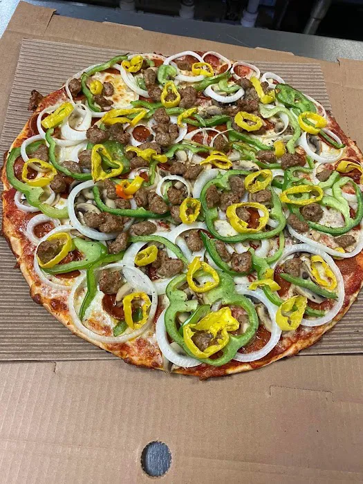 Dawghouse Pizza & Bar Picture 2