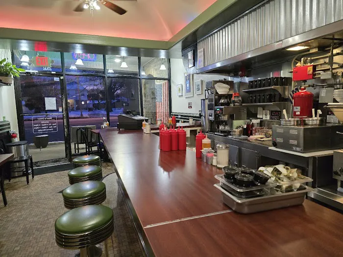 Stav's Diner Picture 6