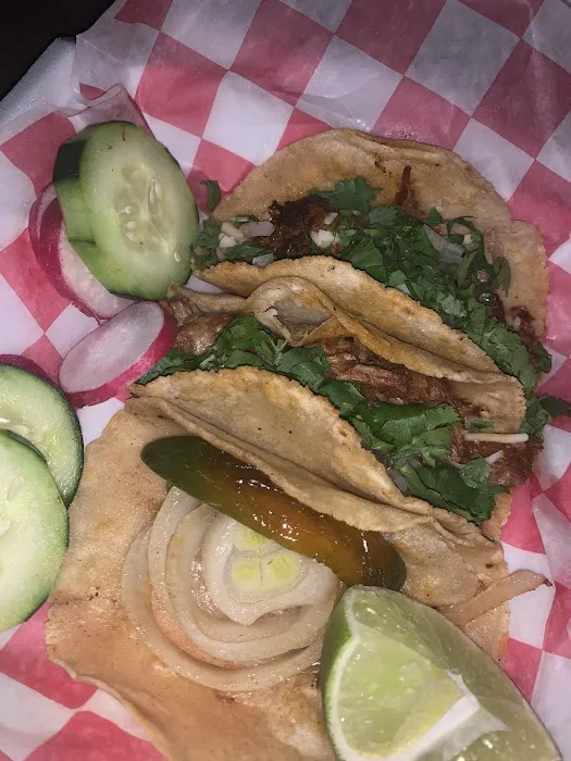 Taqueria y Antojitos La Morena Picture 1