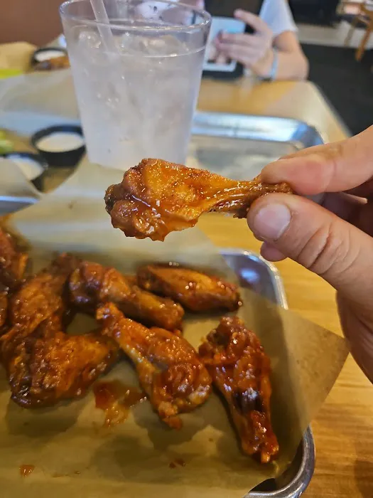 Buffalo Wild Wings Picture 8