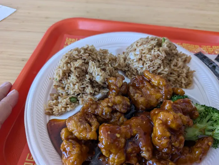 Happy House Chinese Restaurant Picture 1