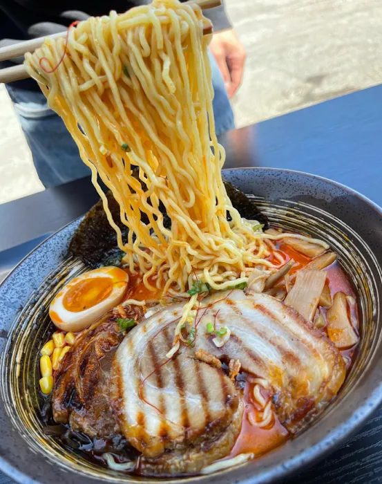 Kyushu Ramen Bar - Grandview Picture 3