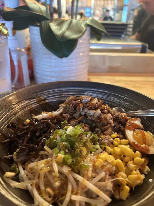 Kyushu Ramen Bar - Grandview Picture 8