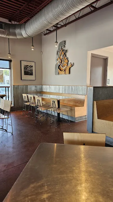 Chipotle Mexican Grill Picture 6