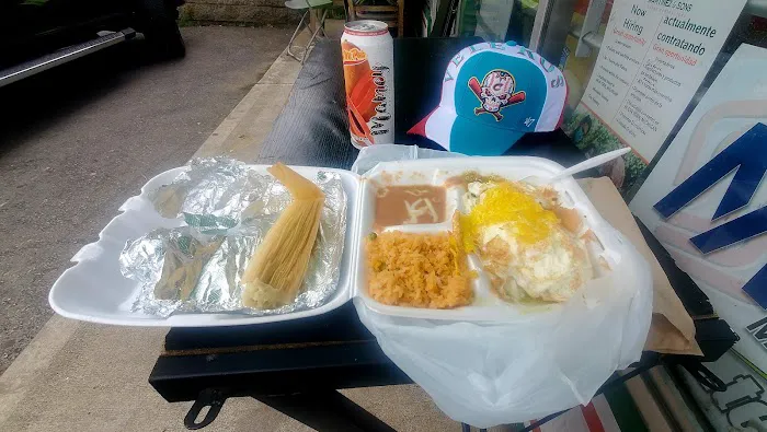 Los Primos Tacos Picture 9
