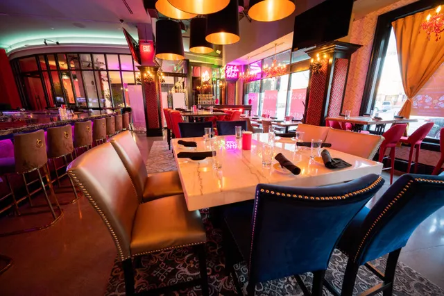 Santos Restaurant & Bar Picture 3