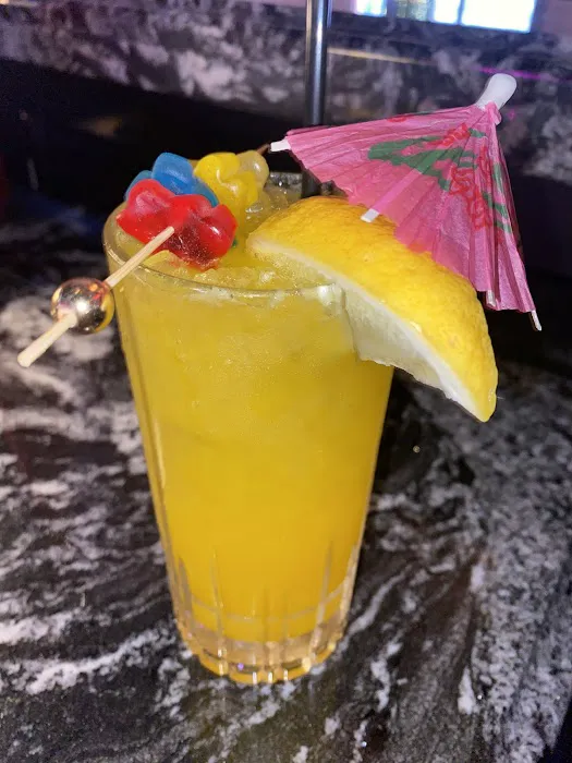Santos Restaurant & Bar Picture 6