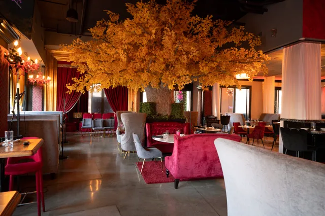 Santos Restaurant & Bar Picture 4