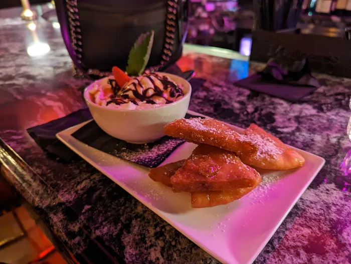 Santos Restaurant & Bar Picture 10