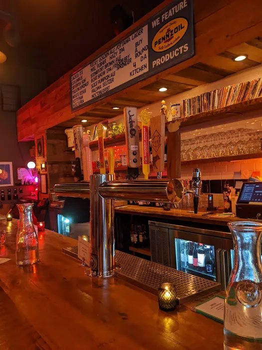 Paulie Gee's Short North Picture 8
