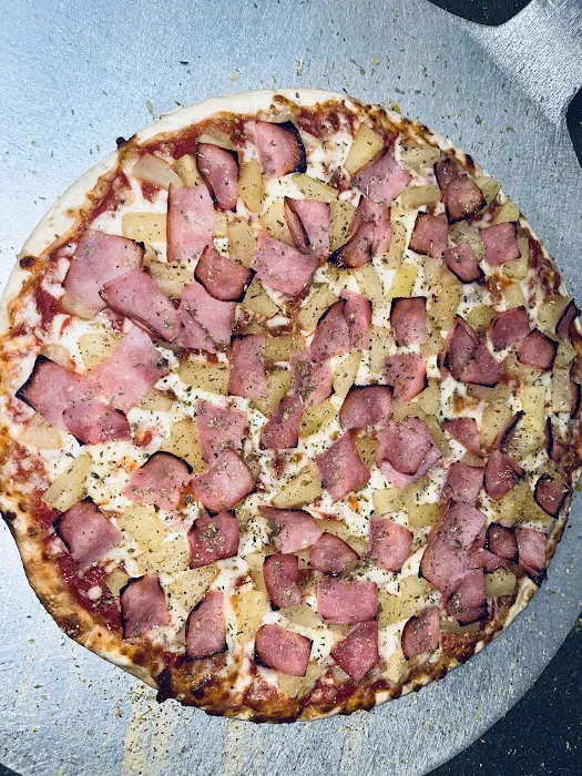 PJs Pizza Picture 4