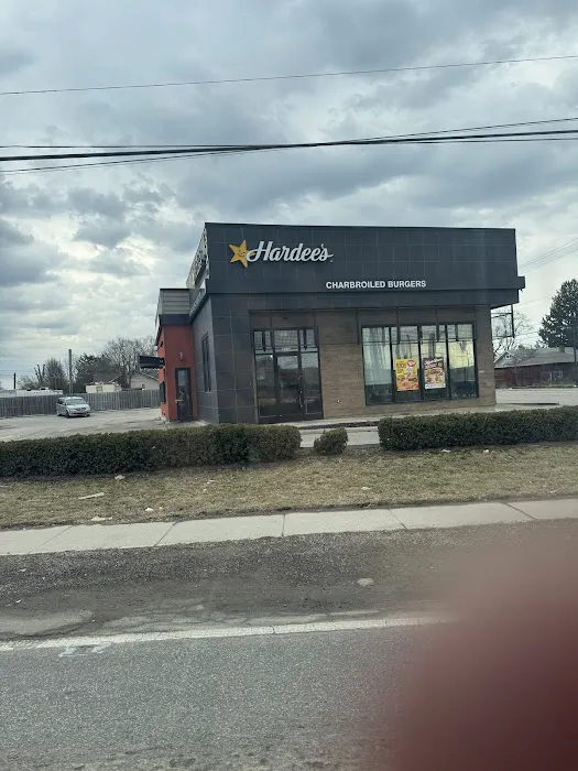 Hardee’s Picture 2