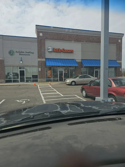 Little Caesars Pizza Picture 4