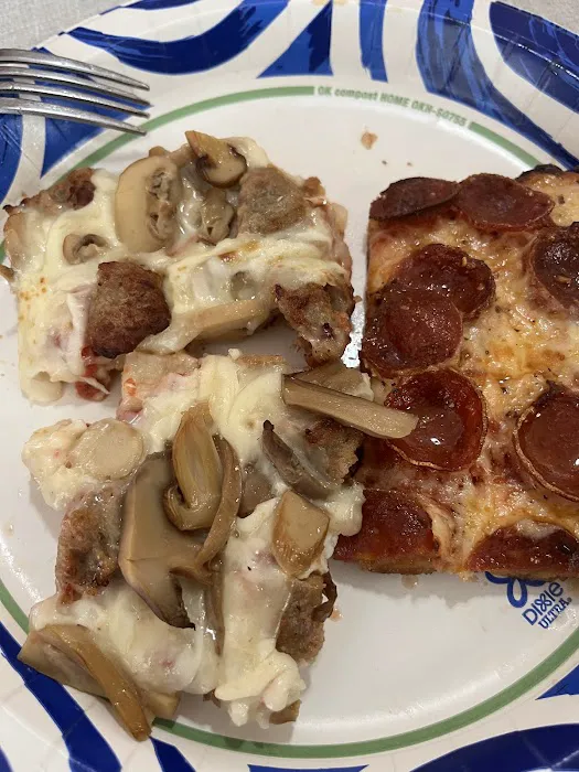 Hoppy's Pizza Picture 5