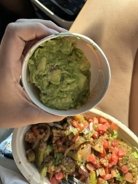 Chipotle Mexican Grill Picture 3