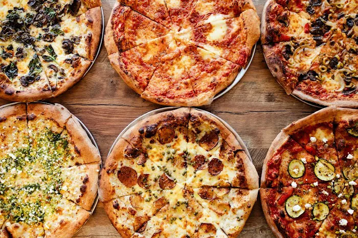 East Pizzeria Picture 3
