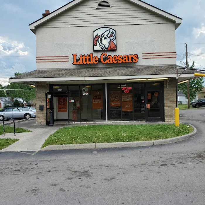Little Caesars Pizza Picture 1