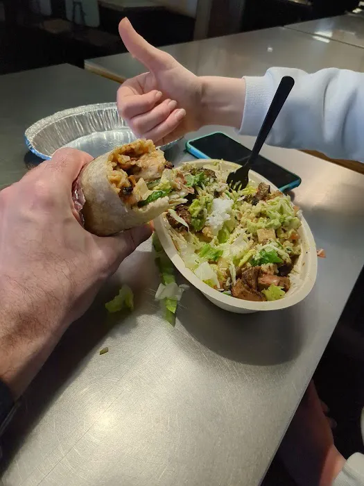 Chipotle Mexican Grill Picture 5