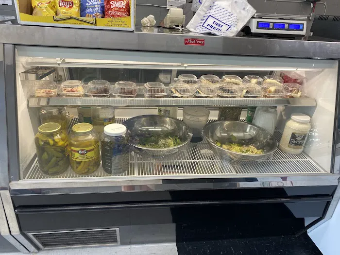 Zacks Kitchen & Deli Picture 9