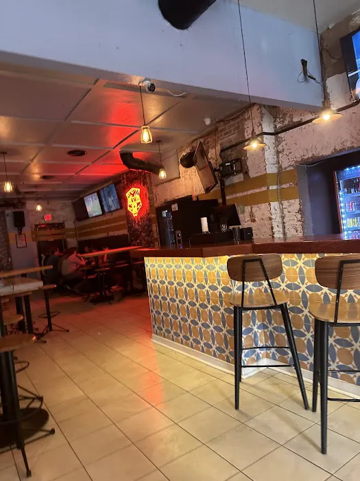 Fourth Street Taproom & Kitchen Picture 7