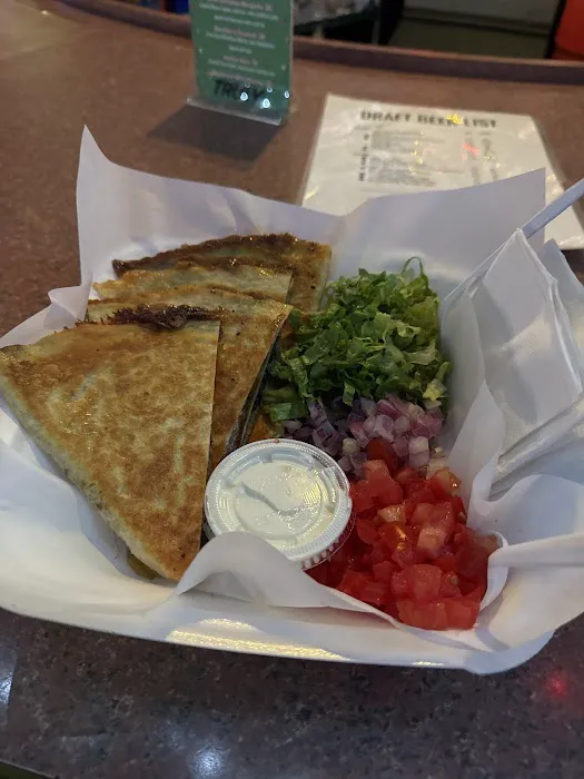 Tipsy Tacos (Inside Suzi Cue Pool Hall) Picture 4