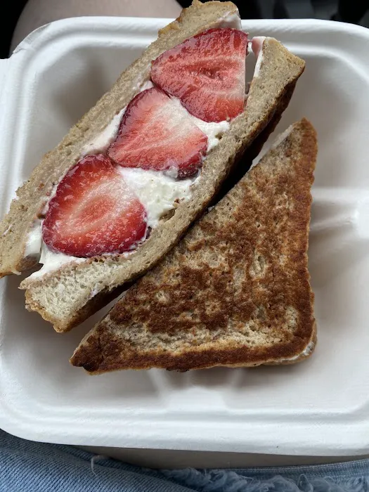 Clutch Handheld Breakfast Picture 2