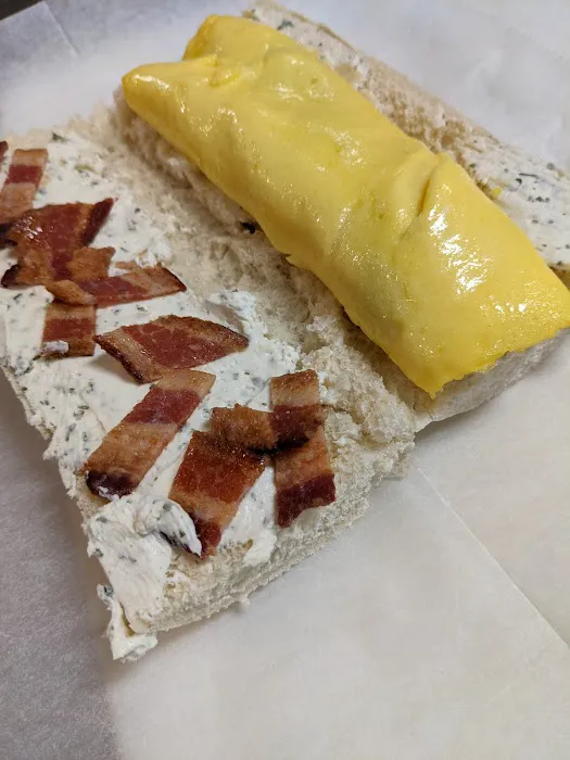 Clutch Handheld Breakfast Picture 5