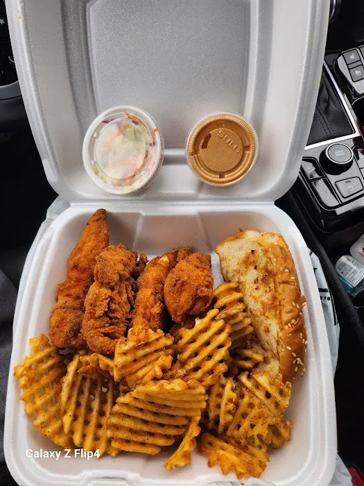 Golden Fried Chicken and Fish Picture 9