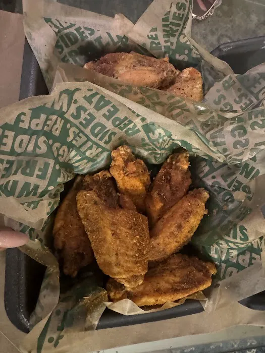 Wingstop Picture 1