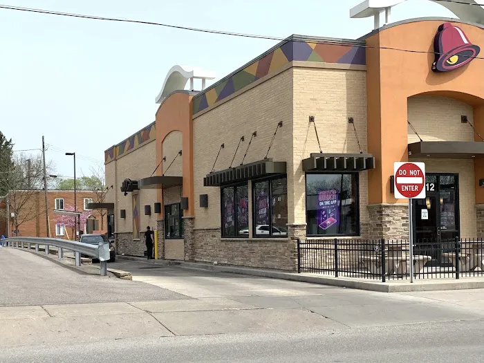 Taco Bell Picture 2