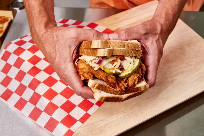 Hot Chicken Takeover Picture 4