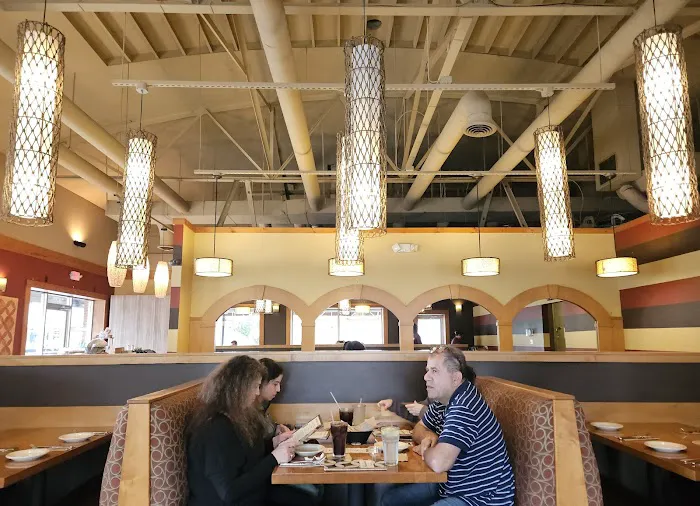Aladdin's Eatery Grandview Picture 8
