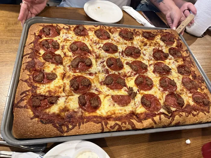 Adriatico's New York Style Pizza Picture 5