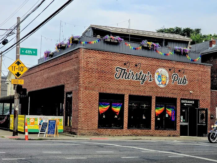 Thirsty's Pub Italian Village Picture 3