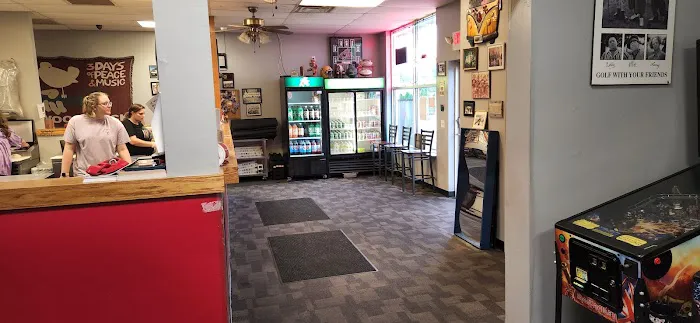 Cardo's Pizza Picture 1