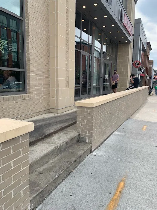 Chipotle Mexican Grill Picture 10