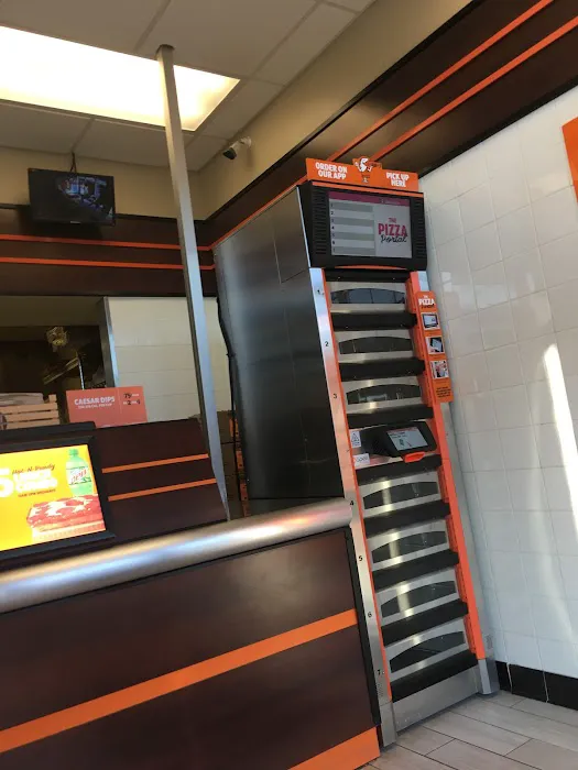 Little Caesars Pizza Picture 9