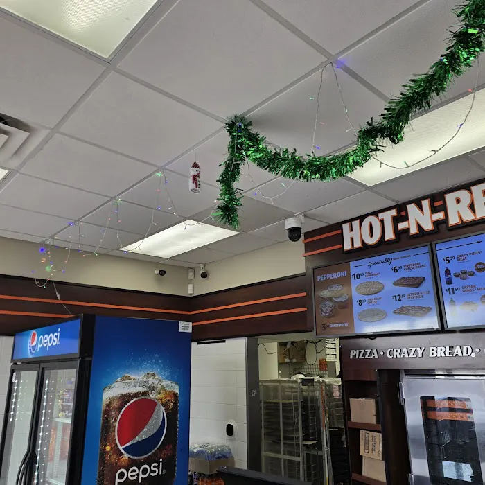 Little Caesars Pizza Picture 8