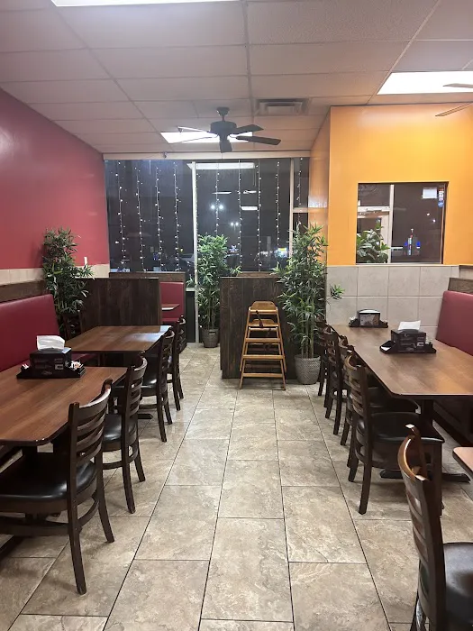 TIKKA π KABAB- Halal Restaurant Picture 8