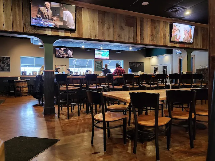 Knotty Pine Brewing Picture 3