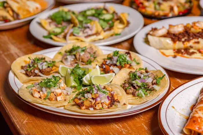 Plaza Mexican Grill & Bar Picture 1