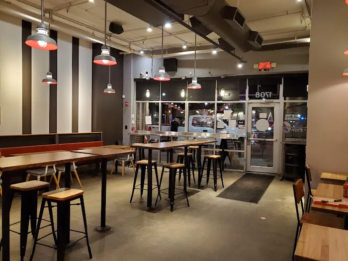 Blaze Pizza Picture 4