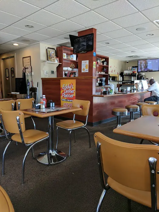 Eddy's Chicken And Waffles Picture 5