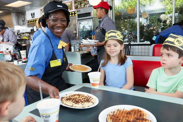 Waffle House Picture 8