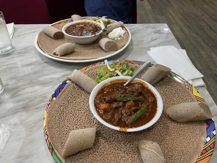 Addis Restaurant Picture 4