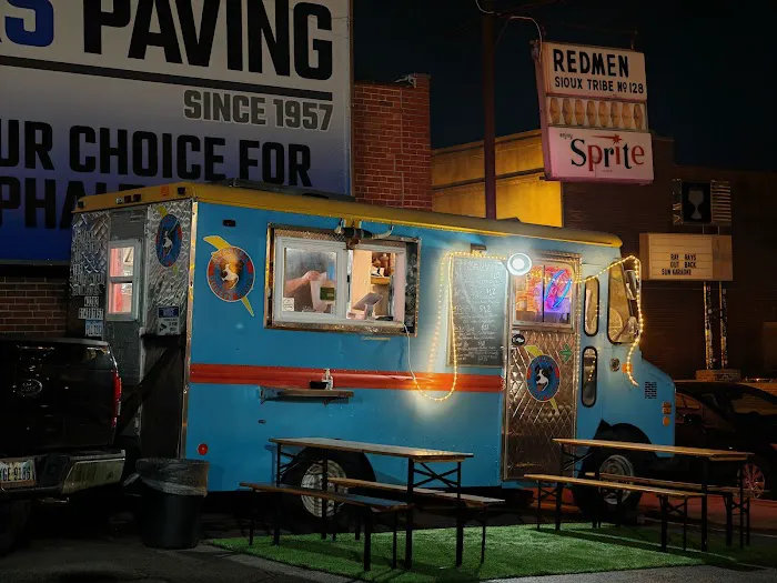 Jetpack's Burger Truck Picture 2