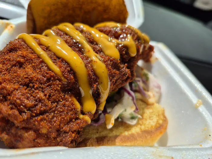 Dave's Hot Chicken Picture 9