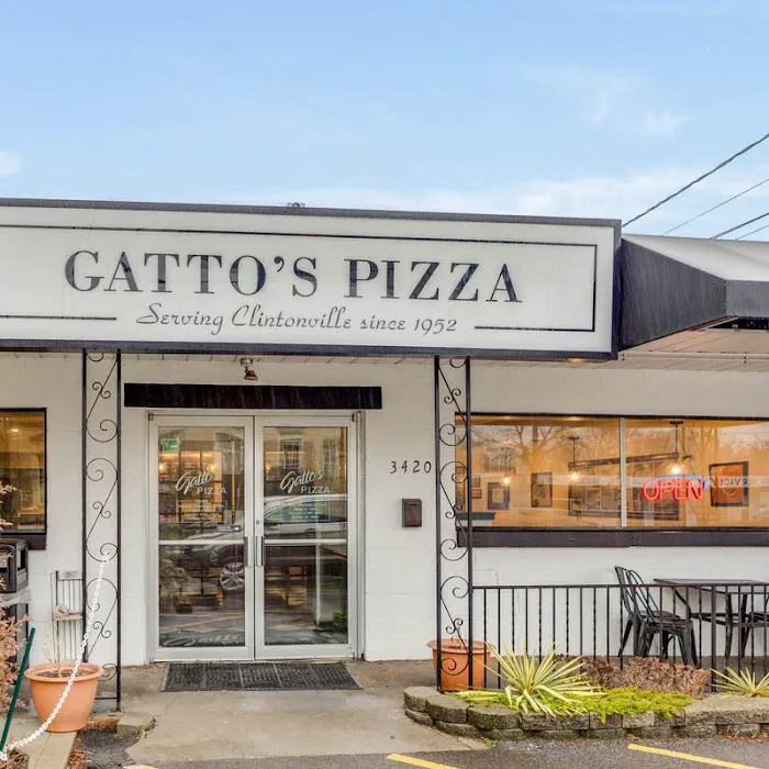 Gatto's Pizza Picture 1