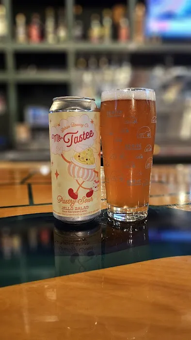 Derive Brewing Company Picture 10